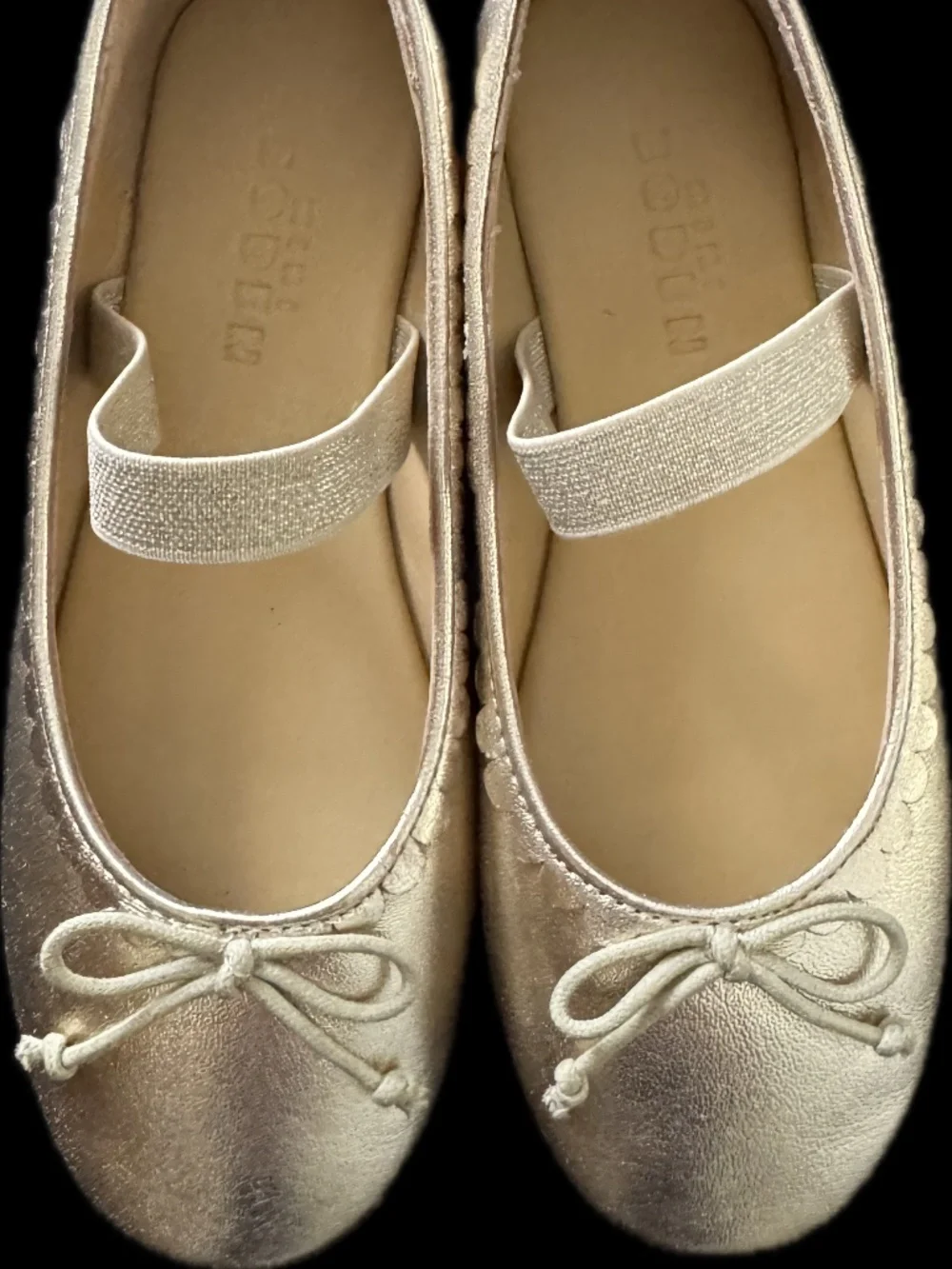 Girls Mini Boden gold dress flats